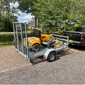 NR 36 MOTOR/QUADTRAILER 260X150 OPRIJKLEP