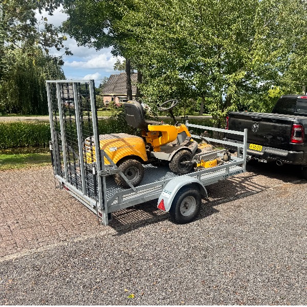 NR 36 QUADTRAILER 260X150 OPRIJKLEP NR 36 QUADTRAILER 260X150 OPRIJKLEP