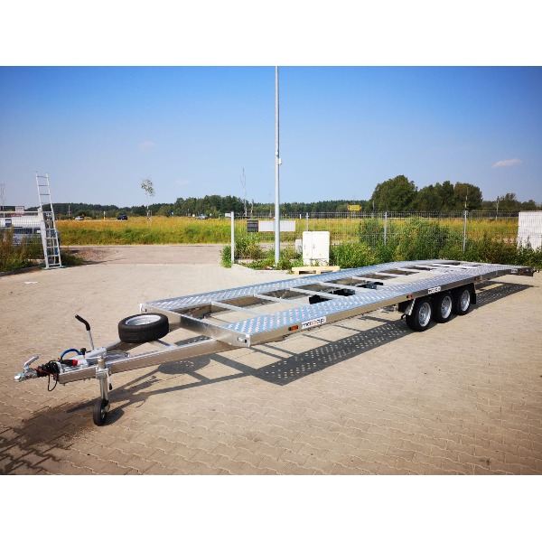 NR 72 AUTOAMBULANCE 3 ASSER 3500KG 850X220